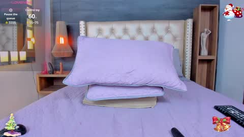 Snapshot of 01victoria chatting on 12.10.24 01victoria online show from 12.10.24