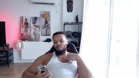 Kingsley online show from 11.30.25