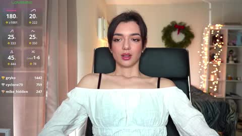 Olivia online show from 12.20.25