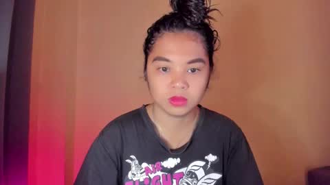 Snapshot of 0wwlo0k chatting on 09.15.25 0wwlo0k online show from 09.15.25