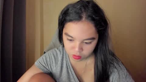 Snapshot of 0wwlo0k chatting on 11.12.25 0wwlo0k online show from 11.12.25