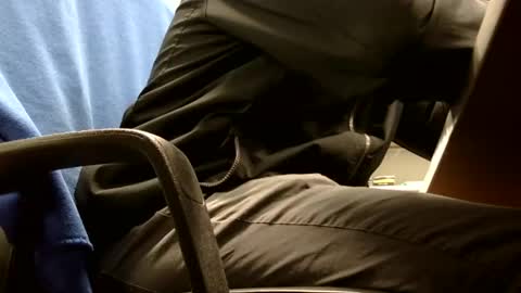 J10004246 online show from 01.27.25