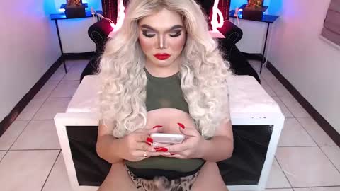 Sasha Banks online show from 12.16.24