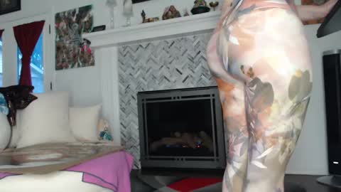 Snapshot of 11willowandjohn11 chatting on 01.30.25 Aurora Willows online show from 01.30.25
