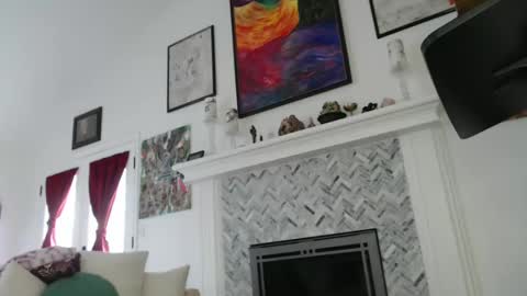 Snapshot of 11willowandjohn11 chatting on 02.12.25 Aurora Willows online show from 02.12.25