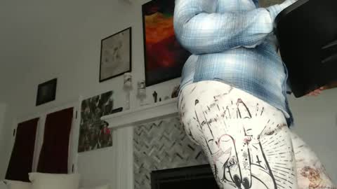 Snapshot of 11willowandjohn11 chatting on 02.19.25 Aurora Willows online show from 02.19.25