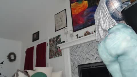 Snapshot of 11willowandjohn11 chatting on 03.10.25 Aurora Willows online show from 03.10.25