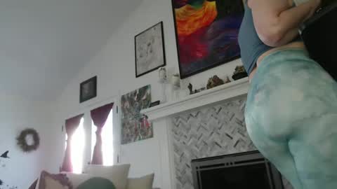 Snapshot of 11willowandjohn11 chatting on 03.10.25 Aurora Willows online show from 03.10.25