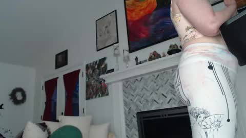 Snapshot of 11willowandjohn11 chatting on 03.12.25 Aurora Willows online show from 03.12.25
