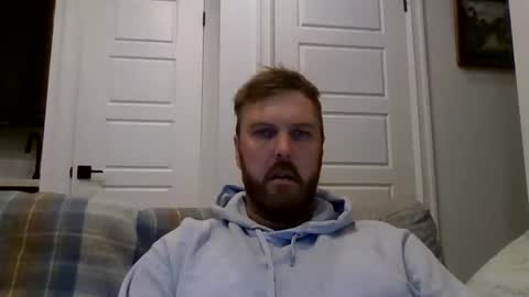 Snapshot of 123holt123 chatting on 10.23.25 123holt123 online show from 10.23.25