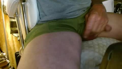 Snapshot of 13xxx20 chatting on 02.14.26 Absentee online show from 02.14.26