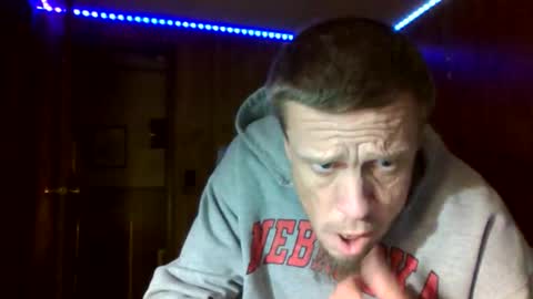 Snapshot of 1521snapper81253 chatting on 04.05.26 mark johnson online show from 04.05.26