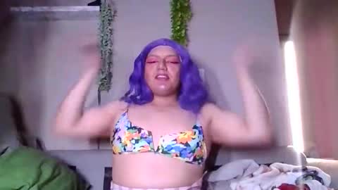 17carrjo974416 online show from 04.17.26