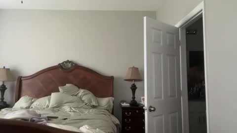 Snapshot of 1800fun2 chatting on 12.11.24 1800fun2 online show from 12.11.24