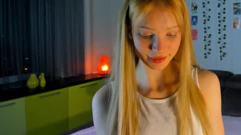 Kira online show from 03.27.26