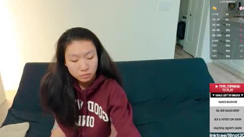 Snapshot of 18not20 chatting on 11.16.25 Tong Ralph online show from 11.16.25