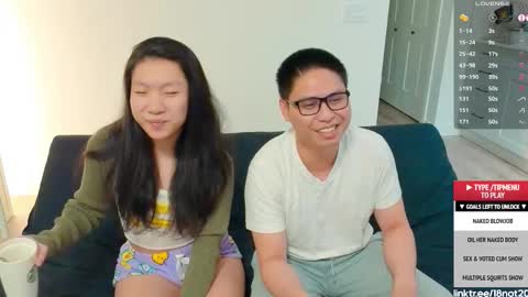 Snapshot of 18not20 chatting on 11.24.25 Tong Ralph online show from 11.24.25