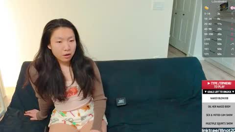 Snapshot of 18not20 chatting on 11.25.25 Tong Ralph online show from 11.25.25