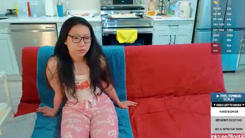 Snapshot of 18not20 chatting on 07.15.26 Tong Ralph online show from 07.15.26