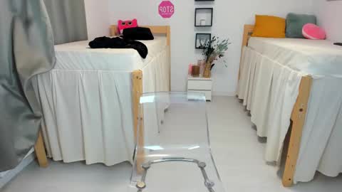 18perfecttits online show from 09.16.25