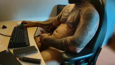 19andre90 online show from 09.14.25