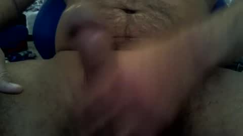 Snapshot of 19cal chatting on 09.11.25 19cal online show from 09.11.25