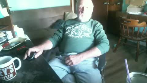 Snapshot of 1handyanddee chatting on 12.26.24 1handyanddee online show from 12.26.24