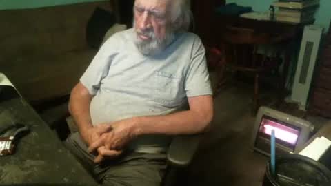 Snapshot of 1handyanddee chatting on 03.07.25 1handyanddee online show from 03.07.25