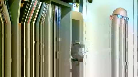 1hotbaldguy online show from 04.22.26