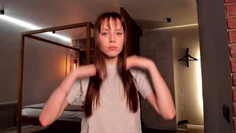 Snapshot of 1i1ypa1mer chatting on 02.27.26 Lily 3 online show from 02.27.26