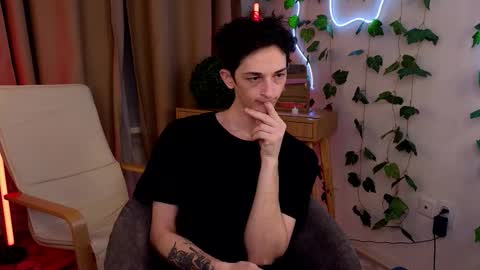 Max online show from 03.18.26