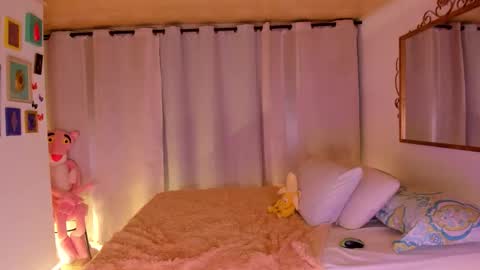 laiaa rivas online show from 10.29.25