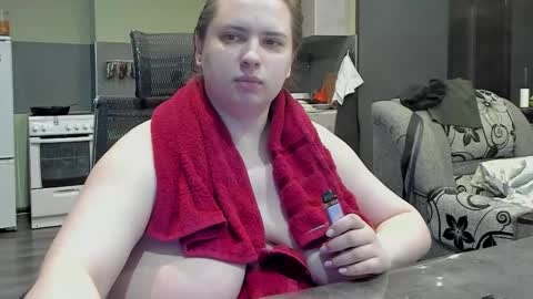 1LINDSEY1 online show from 02.22.25