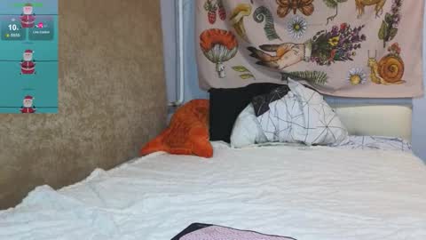 Snapshot of 1lola4ka chatting on 01.08.26 Michelle online show from 01.08.26