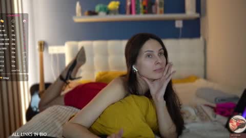 Marie online show from 03.12.25