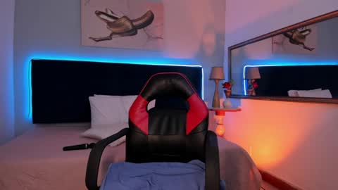 Snapshot of 1marilyn_smithh chatting on 02.06.25 online show from 02.06.25