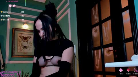 Moona  online show from 01.24.25