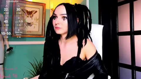 Moona  online show from 02.21.25