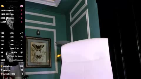 Moona  online show from 03.11.25