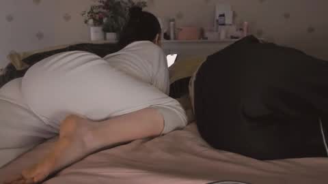 Snapshot of 1rapunzel chatting on 12.16.25 1rapunzel online show from 12.16.25