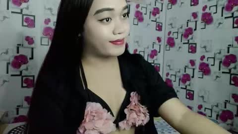 Snapshot of 1sexy_kim69 chatting on 03.12.26 1sexy_kim69 online show from 03.12.26