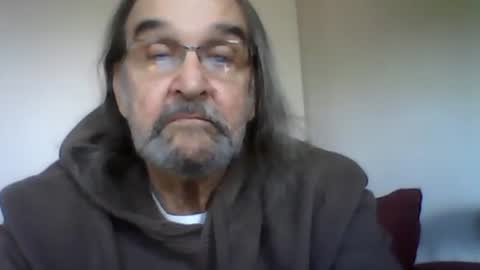 Snapshot of 1valentine chatting on 12.31.24 1valentine online show from 12.31.24