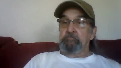Snapshot of 1valentine chatting on 05.19.26 1valentine online show from 05.19.26