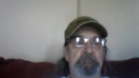 Snapshot of 1valentine chatting on 06.15.26 1valentine online show from 06.15.26