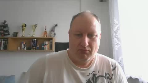 Snapshot of 1vaso chatting on 12.22.24 1vaso online show from 12.22.24