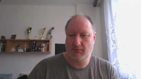 Snapshot of 1vaso chatting on 02.22.25 1vaso online show from 02.22.25