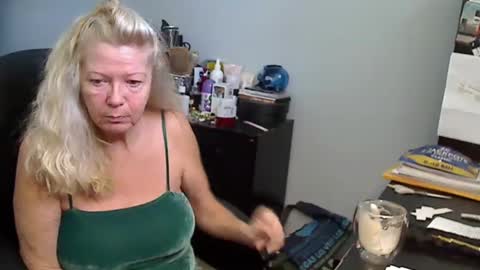 Susan online show from 12.13.24