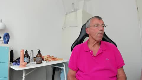 Henk online show from 09.11.25