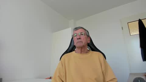 Henk online show from 03.05.26