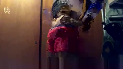 Snapshot of 2025rob chatting on 10.23.25 2025rob online show from 10.23.25